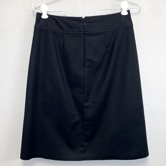 Banana Republic Size 2 Black Lined Stretchy Buisnesscore Pencil Skirt: 4877 - Picture 2 of 6
